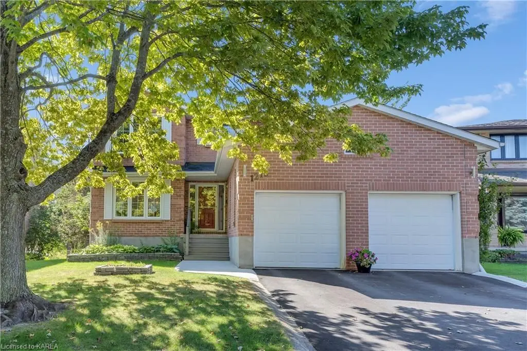 Kingston, ON K7P 2L2,1219 ROCKWOOD DR