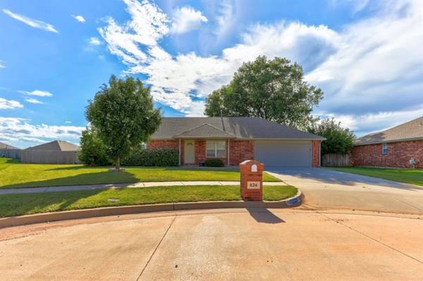 624 Eastview Circle, Yukon, OK 73099