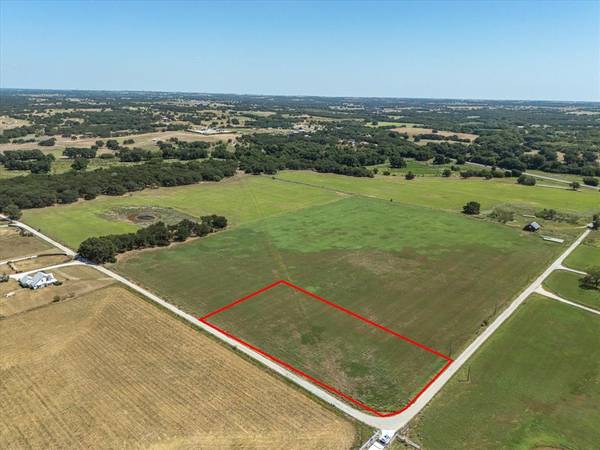 244 County Road 3298, Decatur, TX 76234