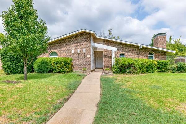 3201 High Plateau Drive, Garland, TX 75044