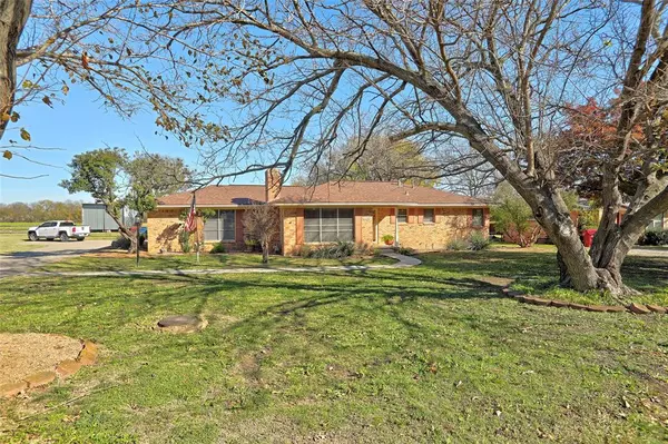 Van Alstyne, TX 75495,1289 S Waco Street