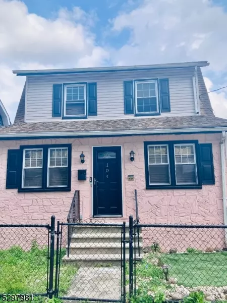 Newark City, NJ 07106,104 Pine Grove Ter