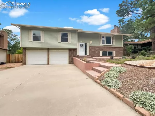 4356 Valencia CIR, Colorado Springs, CO 80917