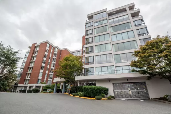 Victoria, BC V8S 3T4,1033 Belmont Ave #405