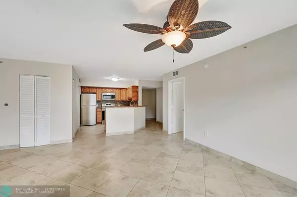 Boynton Beach, FL 33435,1216 Villa Lane  #1216