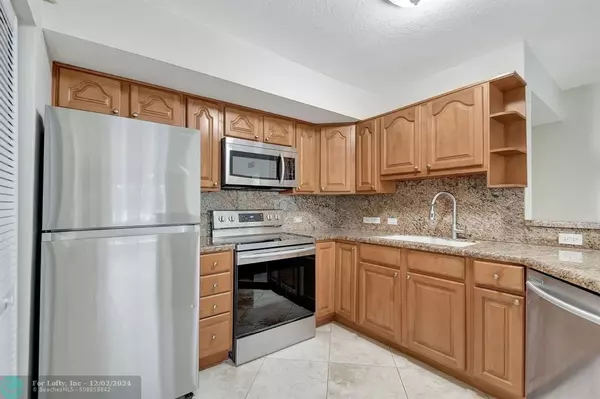 Boynton Beach, FL 33435,1216 Villa Lane  #1216