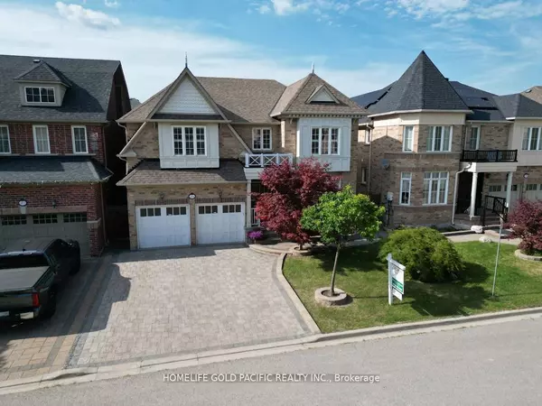 24 Earnshaw DR, Markham, ON L6C 0E4