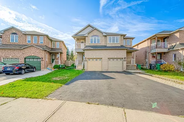 Mississauga, ON L5N 8K6,1419 Spring Garden CT