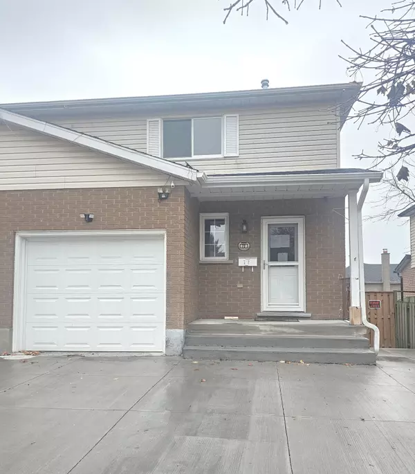 Waterloo, ON N1T 1M1,72 Nutcracker ST