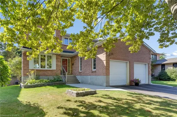 Kingston, ON K7P 2L2,1219 ROCKWOOD DR