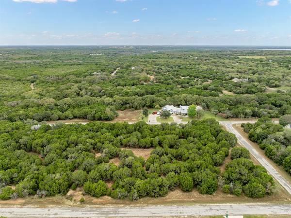 18062 Forrest Drive, Whitney, TX 76692