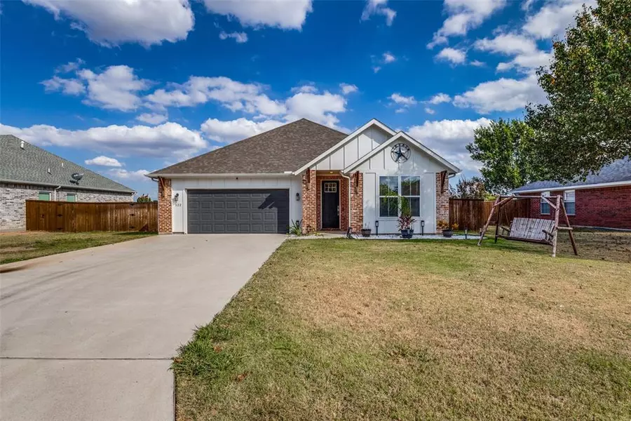 122 Alma Lane, Whitewright, TX 75491