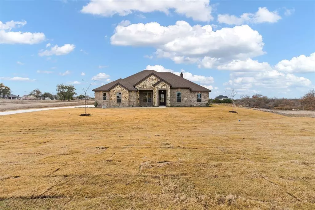 Weatherford, TX 76088,105 Bosal Lane