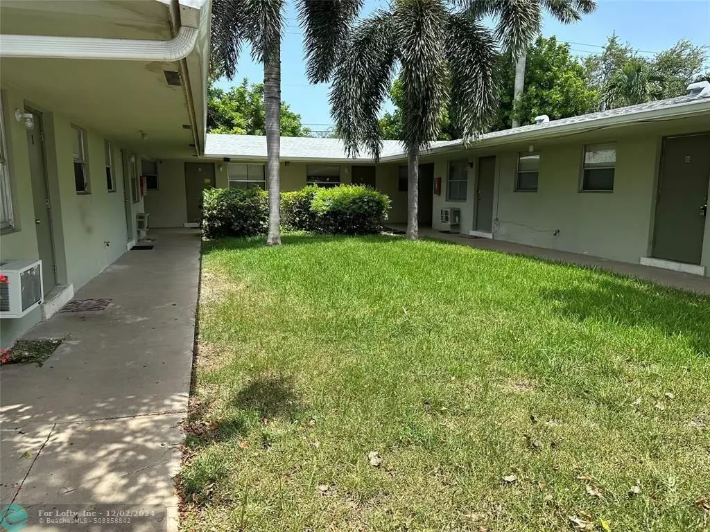 Hollywood, FL 33024,317 N 61st Ter  #6