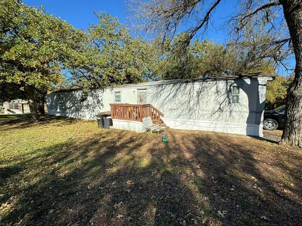 121 Yates Circle, Aledo, TX 76008