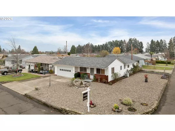 904 BROUGHTON WAY, Woodburn, OR 97071