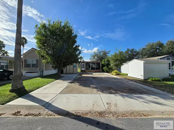 21 COLORADO RIVER DR., Brownsville, TX 78520