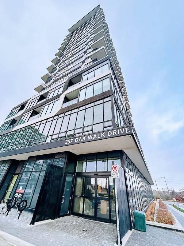 297 Oak Walk DR #1604, Oakville, ON L6H 3R6