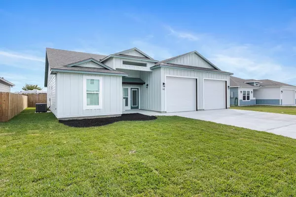 Rockport, TX 78382,161 Shoalwater Way