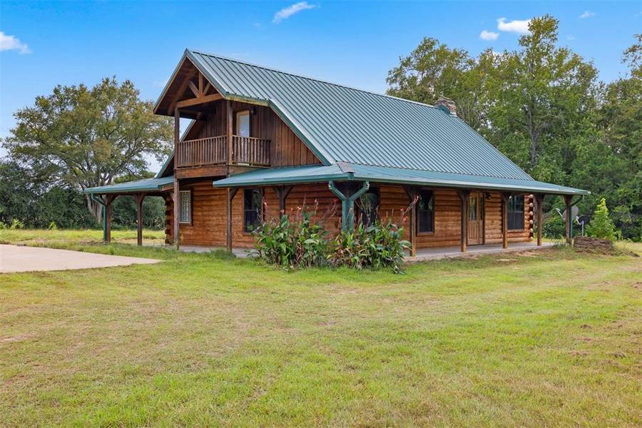 7380 County Road 2761, Buffalo, TX 75831