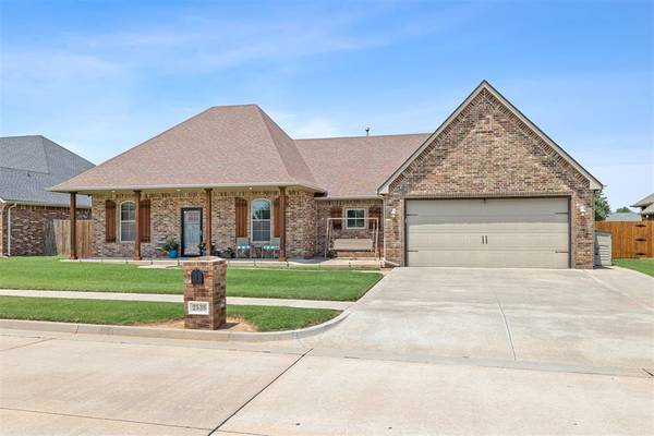 2536 Kadlan Drive, El Reno, OK 73036