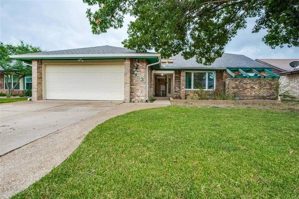 2453 Claremont Drive, Grand Prairie, TX 75052