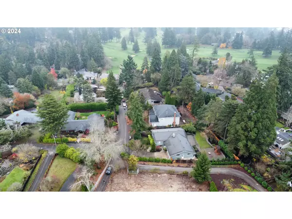 Lake Oswego, OR 97034,1890 Egan WAY