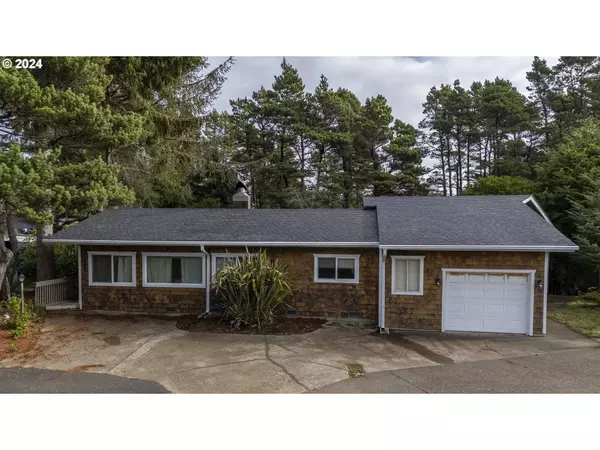 265 EL PUEBLO AVE, Lincoln City, OR 97367