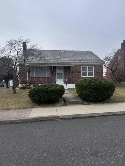 860 Lacrosse Street, Allentown City, PA 18109