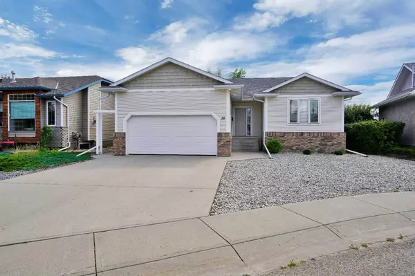 Lacombe, AB T4L 1P4,38 Langley Close