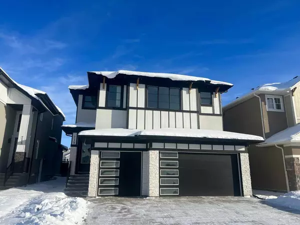 219 Kinniburgh LOOP, Chestermere, AB T1X 2S7