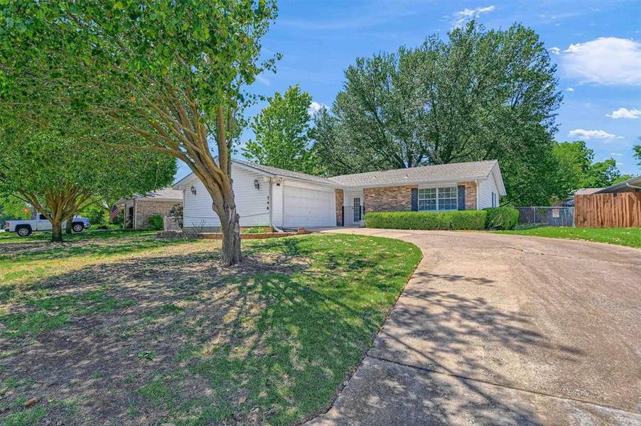 746 Hillside Drive, Sherman, TX 75090