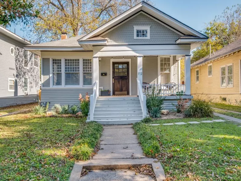 112 S Winnetka Avenue, Dallas, TX 75208