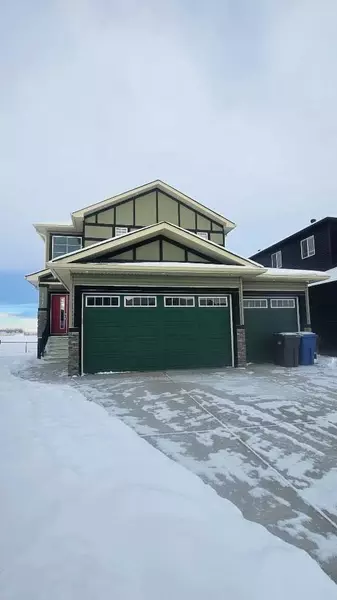 1412 Price Close, Carstairs, AB T0M0N0