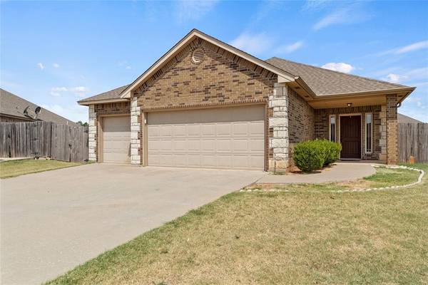 7707 SW Bradley Court,  Lawton,  OK 73505