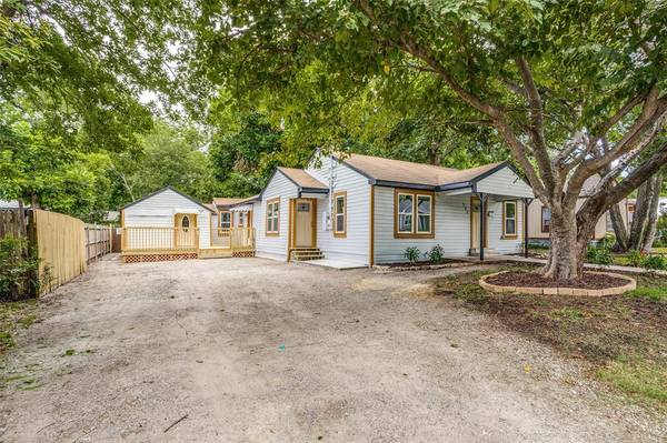 305 Austin Street,  Farmersville,  TX 75442