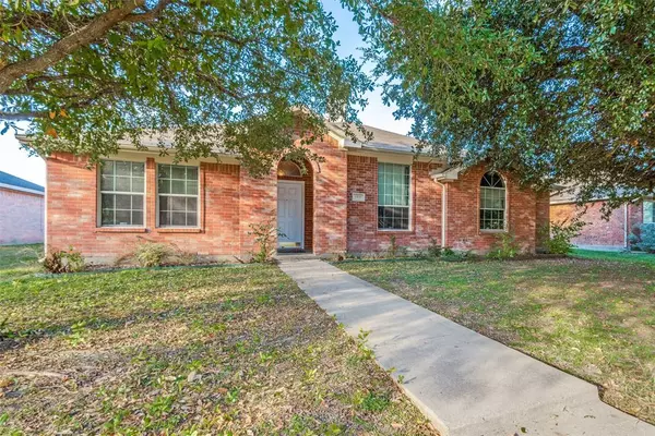 1535 Nottingham Drive, Lancaster, TX 75134