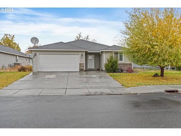 304 RIVERWOOD CT, Umatilla, OR 97882