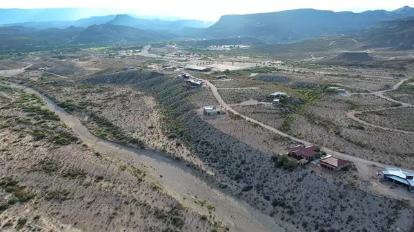 Lot 14 Comanche Mesa, Lajitas, TX 79852