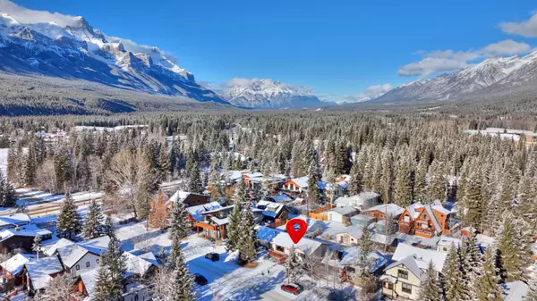 Canmore, AB T1W 1X3,914 15th ST