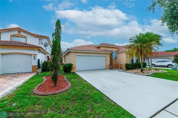 Davie, FL 33325,435 E Royal Cove Cir