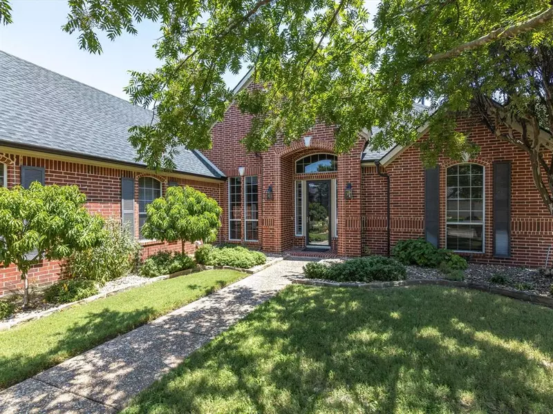 4 Ridgewood Drive, Trophy Club, TX 76262