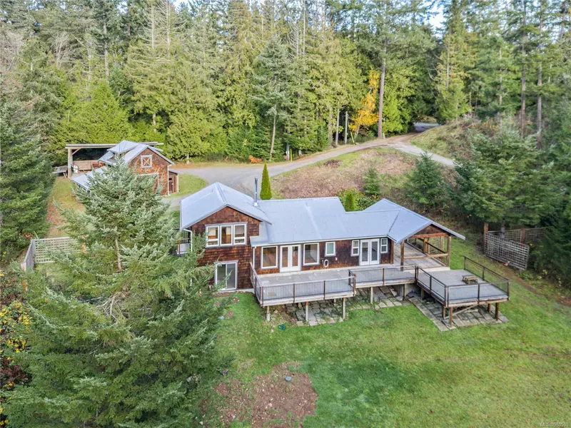 211 Long Harbour Rd, Salt Spring, BC V8K 2K9