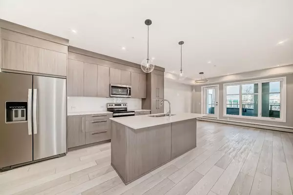 Calgary, AB T3J 5N9,681 Savanna BLVD NE #2301