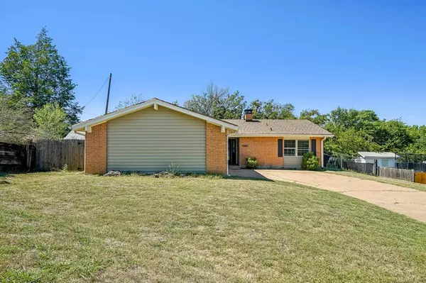 Weatherford, TX 76086,1304 Lynn Street