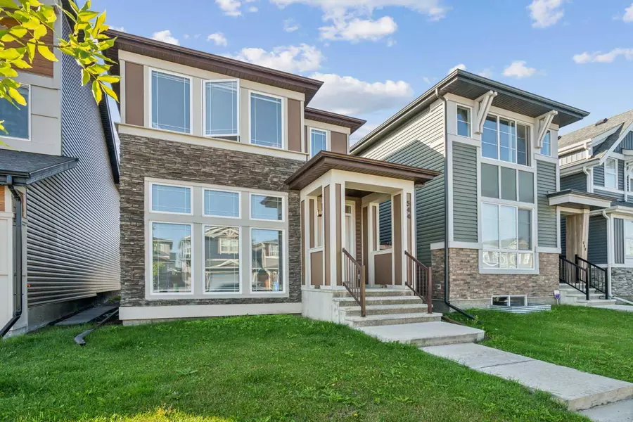 544 Belmont Heath Southwest, Calgary, AB T2X 4H2