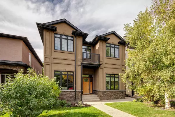 2407 27 ST Southwest, Calgary, AB T3E 2G2