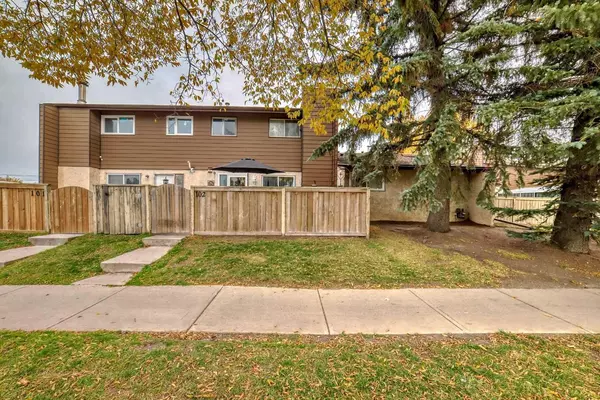 Calgary, AB T2A 5G4,5404 10 AVE SE #101