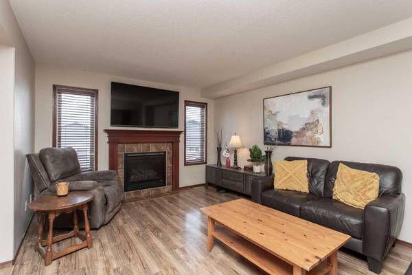 Sylvan Lake, AB T4S 2N2,56 Lodge PL