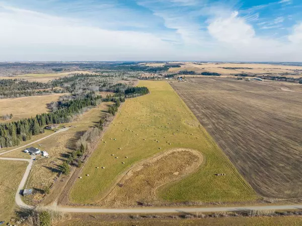 Rural Foothills County, AB T1S 0T3,NW;32;22;2;W5M